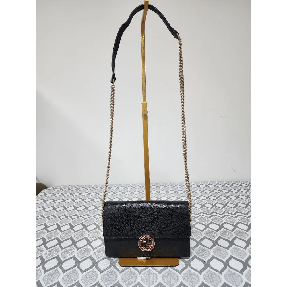 GUCCI Dollar Calfskin Interlocking G Chain Wallet On Chain Black